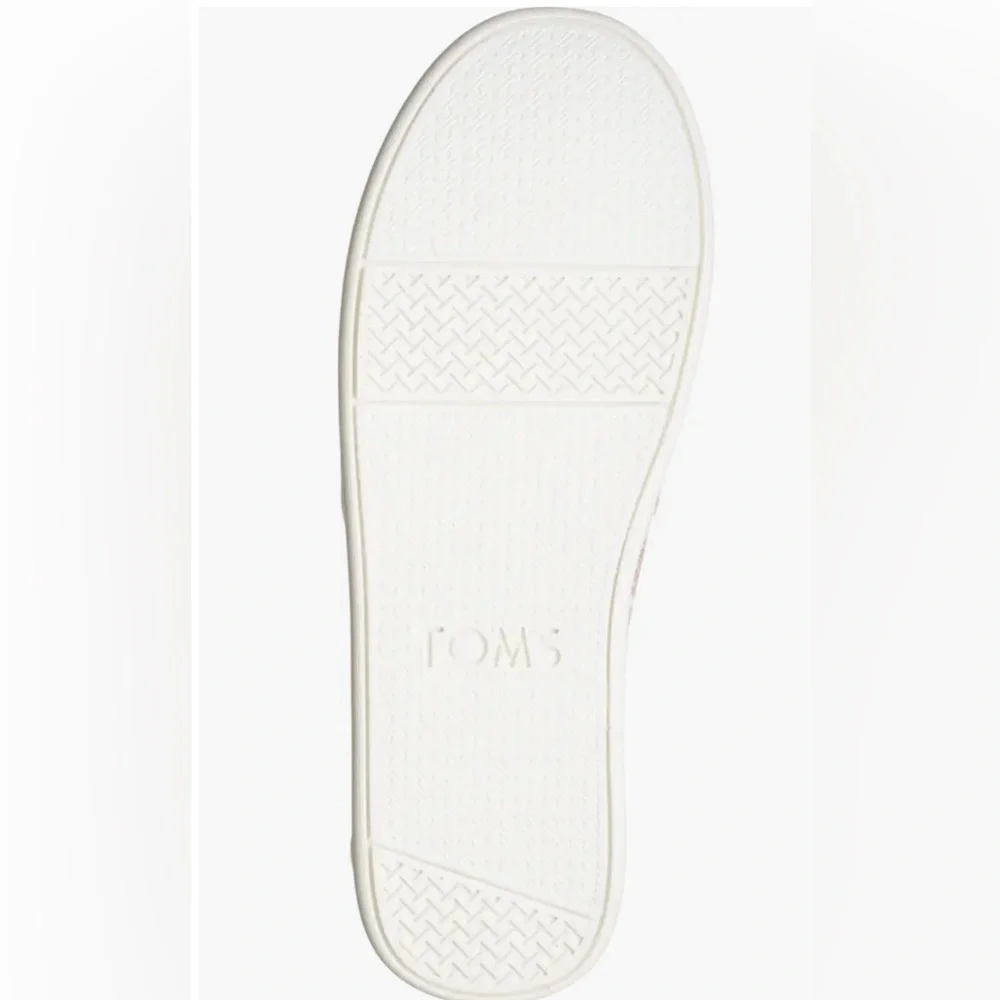 Tom’s Kid Belmont Slip-On Sneaker, NWT